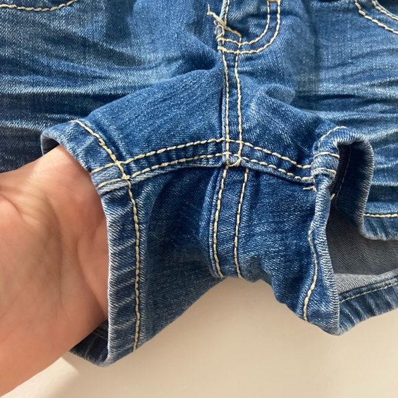 Zana di juniors size 1 denim shorts w/ embroidered and jeweled butt pockets y2k - Picture 6 of 8